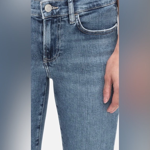 FRAME Jeans Le Garçon in Daphne Blue - Picture 13 of 13